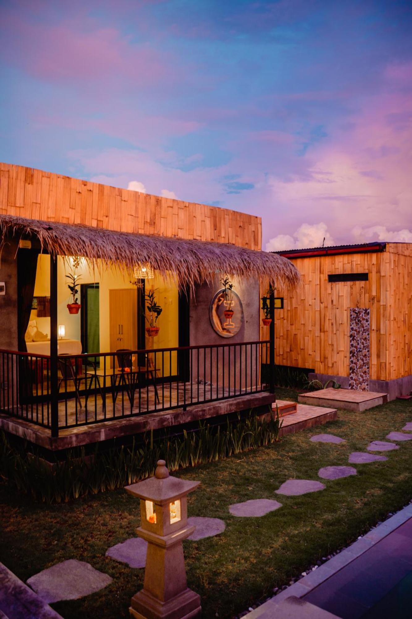 Nila Chandra Bungalows Ubud  Bagian luar foto