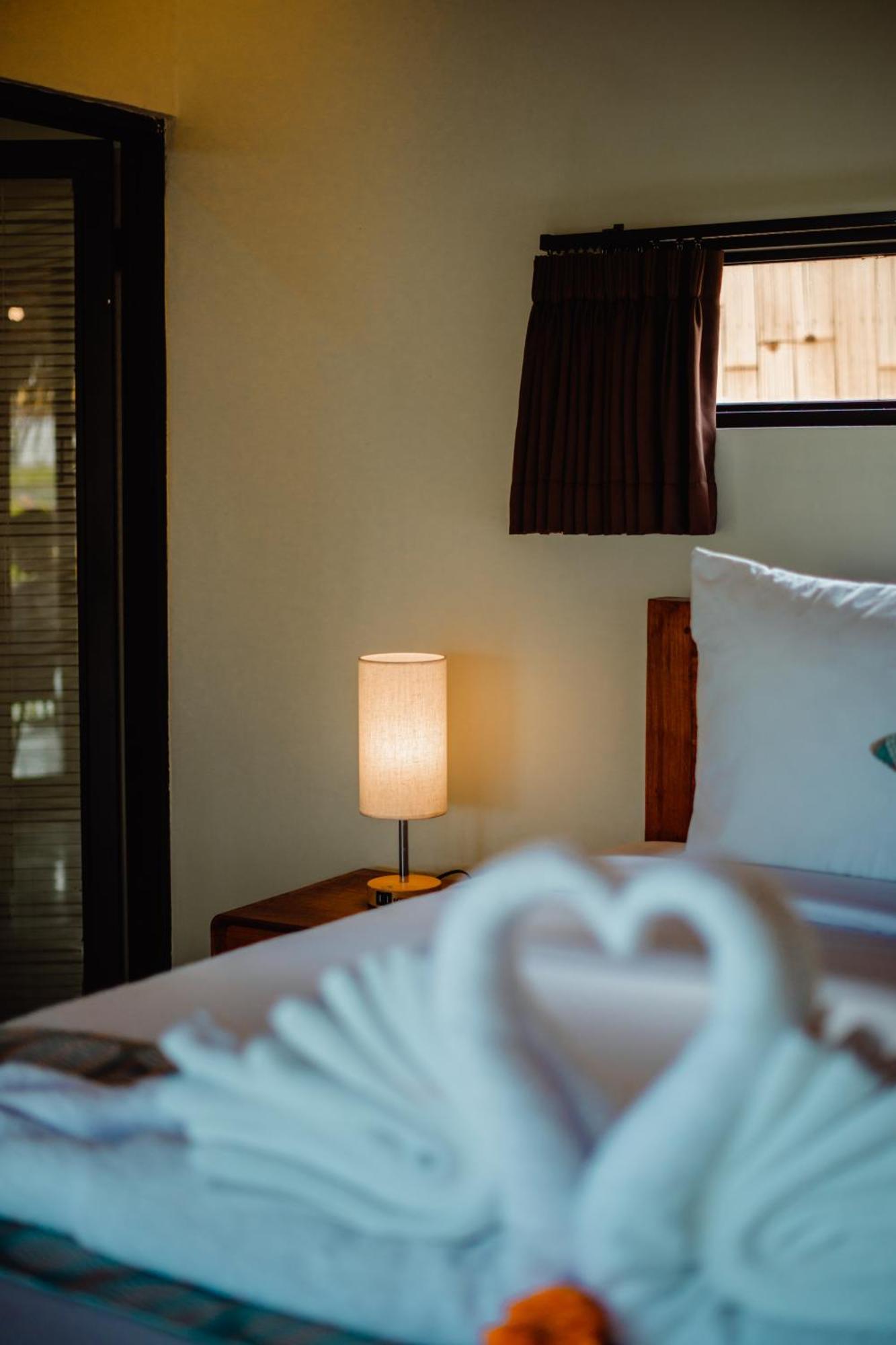 Nila Chandra Bungalows Ubud  Bagian luar foto