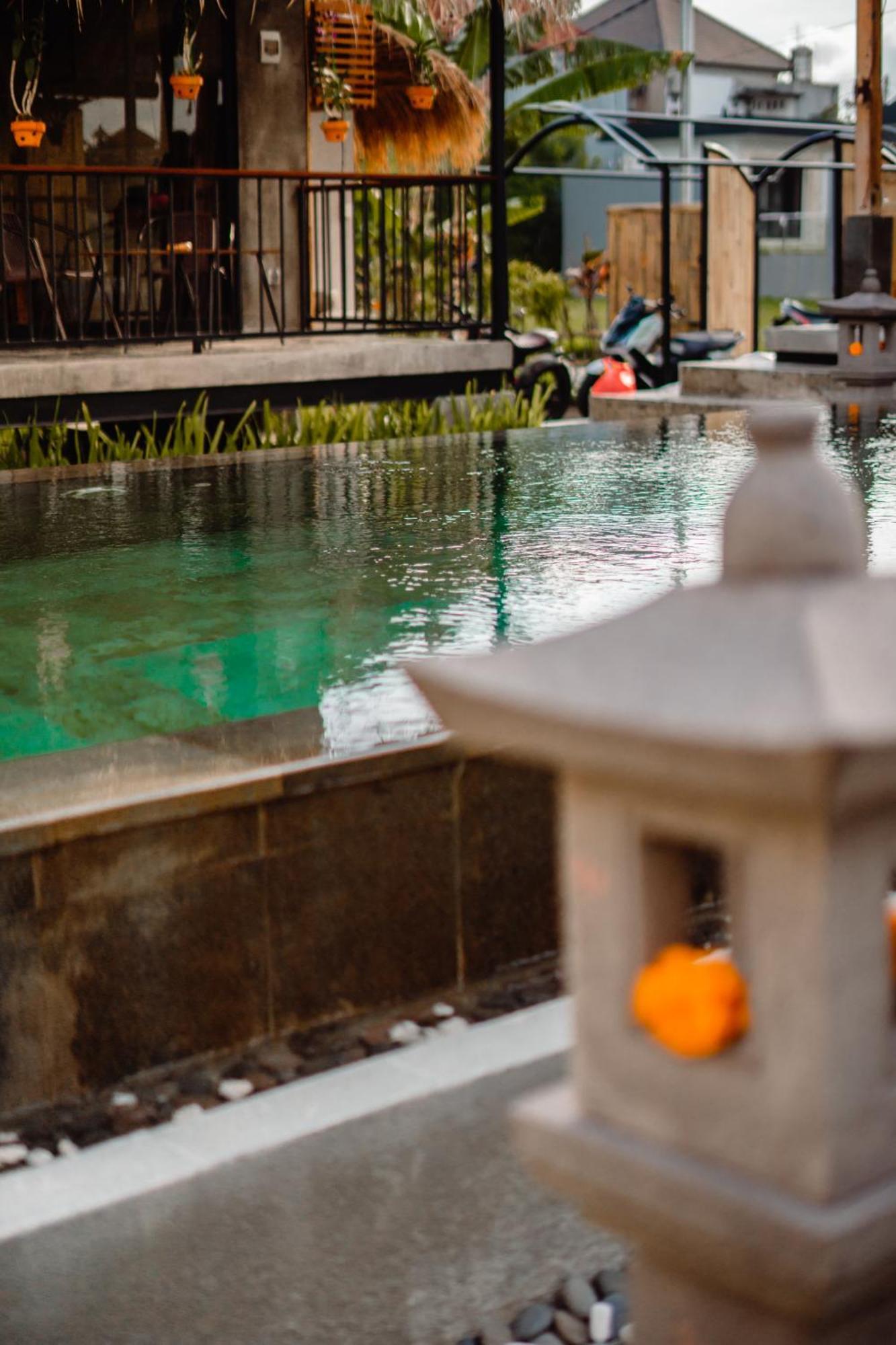 Nila Chandra Bungalows Ubud  Bagian luar foto