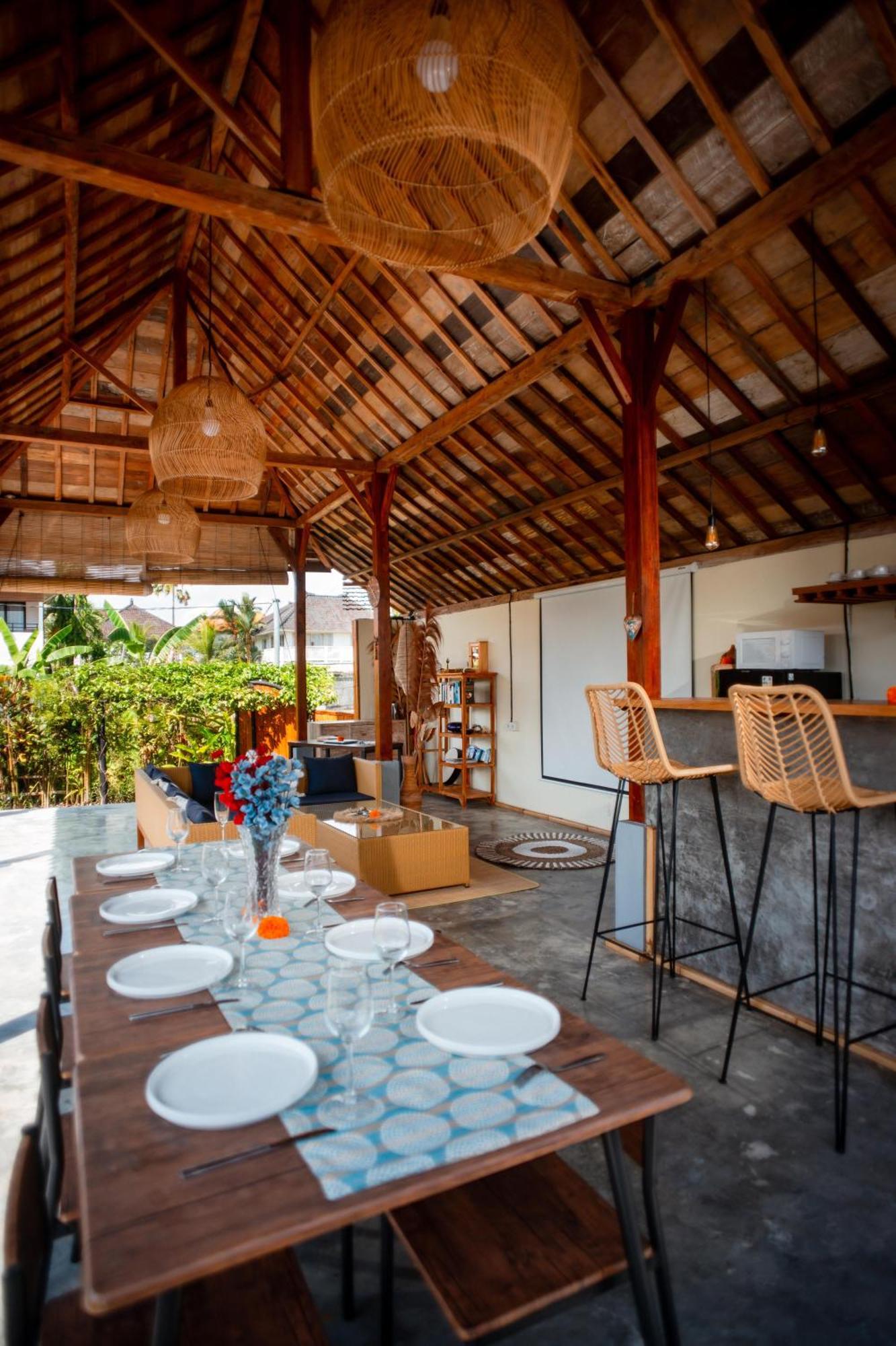 Nila Chandra Bungalows Ubud  Bagian luar foto
