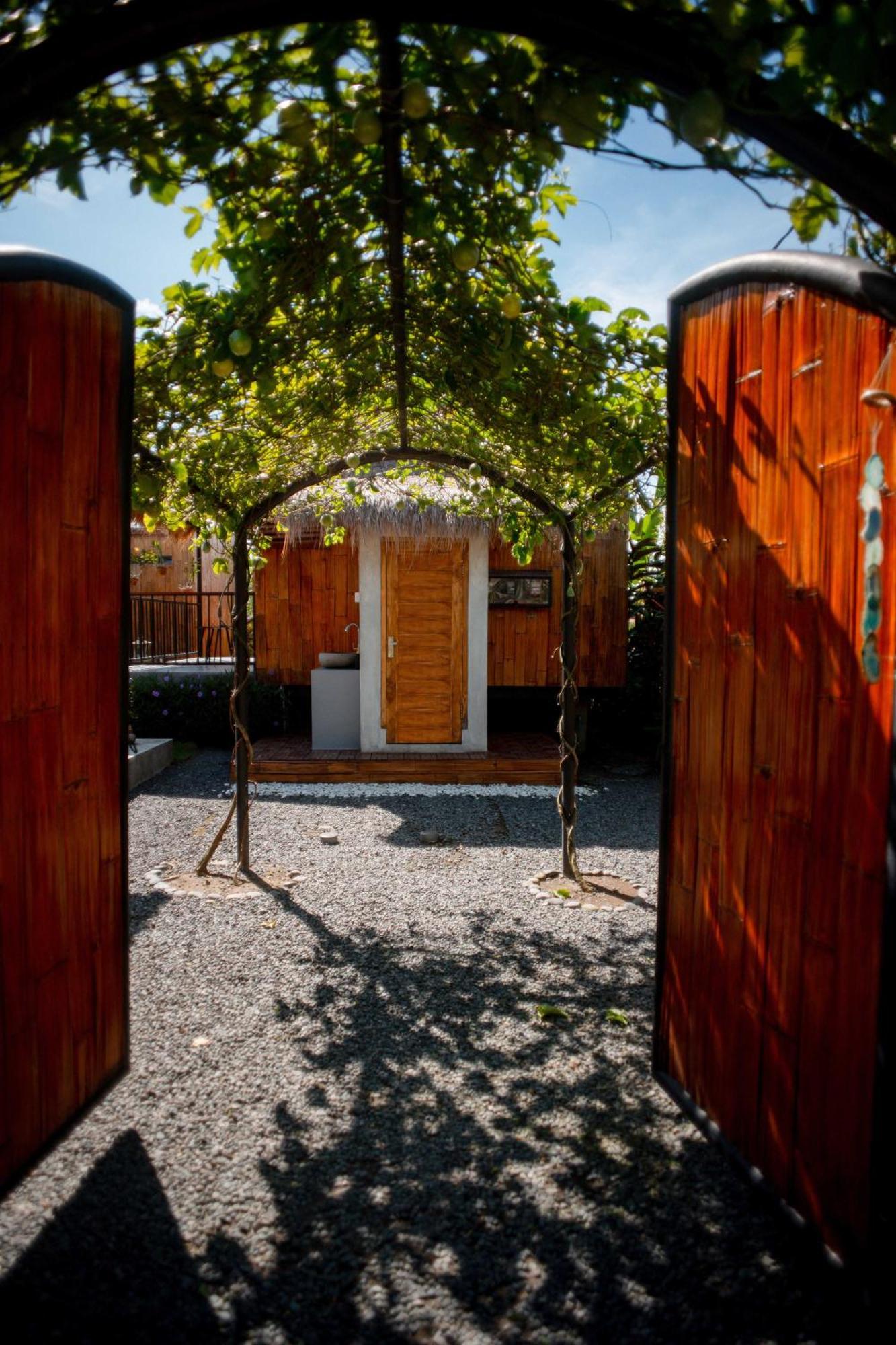 Nila Chandra Bungalows Ubud  Bagian luar foto